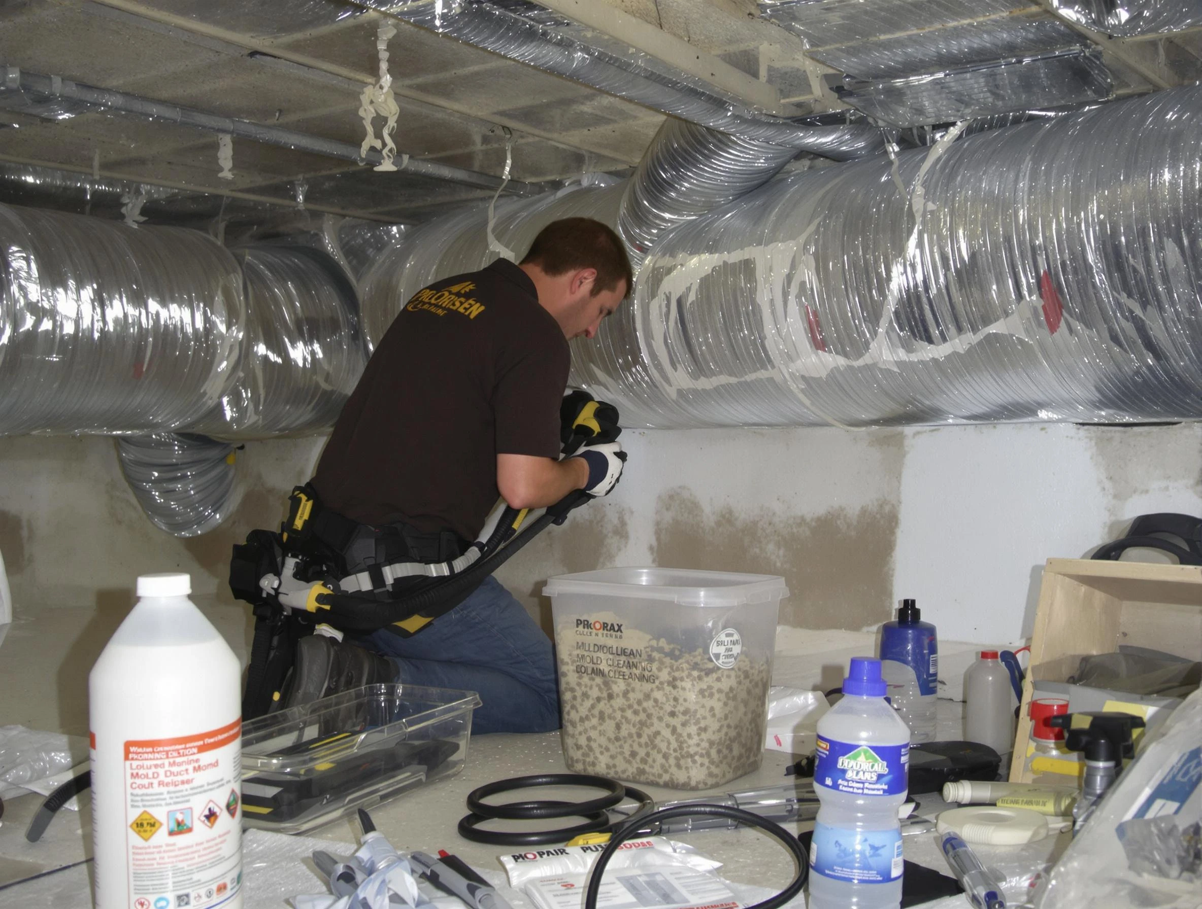Avondale Estates Air Duct Cleaning specialist performing professional mold removal from air ducts in Avondale Estates